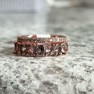 She Won’t Back Down Bomb Party Ring set